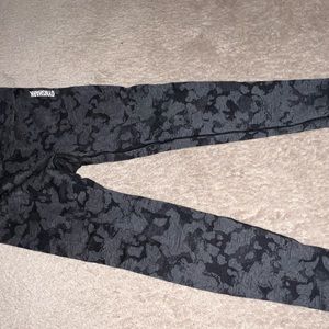 gymshark black printed leggings